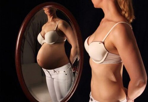 Sådan genvinder du din figur derhjemme efter graviditeten   