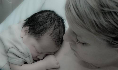 at trække huden tilbage