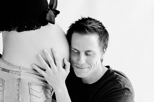 Når du bliver far - krammer du gravid mave