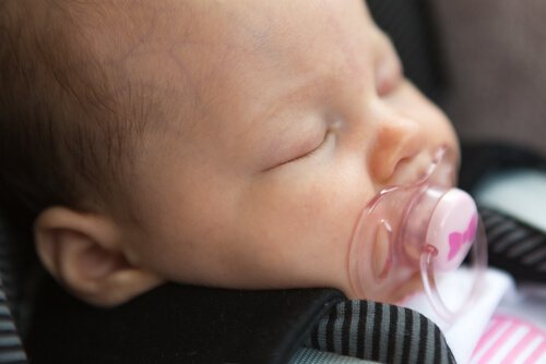 En 7 måneder gammel baby