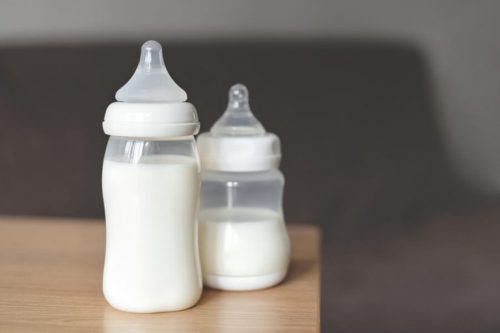 Babyflasker med mælk