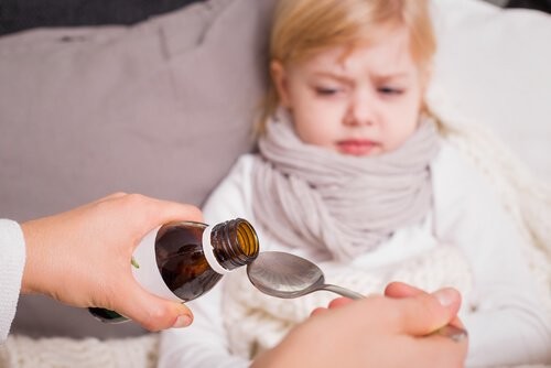 barn får medicin mod børneorm