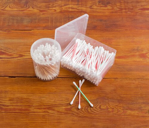 rensning af dit barns ører