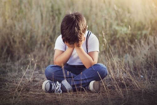 Følelsesmæssig Forsømmelse Hos Børn: 4 Tegn