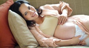 Styrken af moderlig kærlighed og instinkt