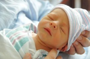 Hvem siger det er let at føde ved kejsersnit