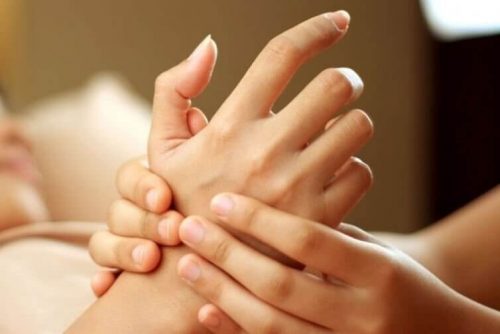 Hånd massage mod stress