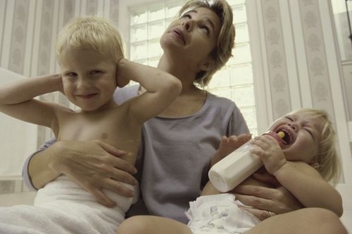 stresset mor, besværlige børn