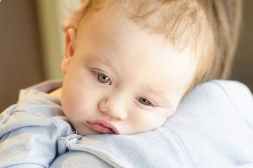 babys temperatur kan med råd - Børnenes Verden
