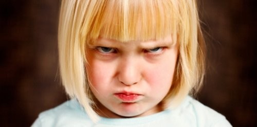 Lege, der hjælper børn med at kontrollere vrede