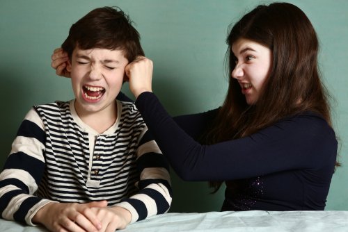 Lær at kontrollere rivalisering mellem søskende