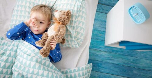 Hvad du kan gøre, hvis dit barn ikke vil sove alene