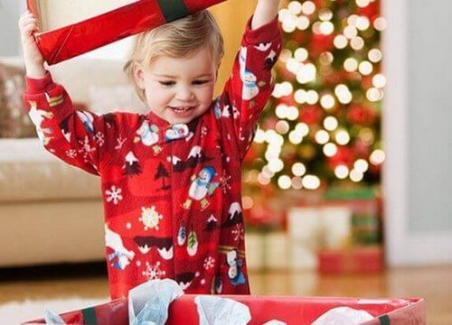 Hvor mange gaver bør børn få til jul?