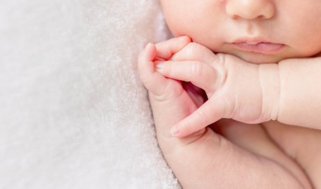 små babyhænder