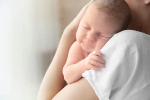 Vækstspurt hos din baby og hvordan du håndterer det