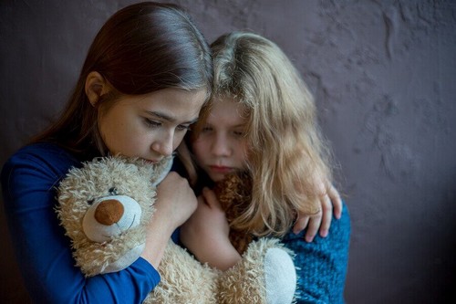 Vold i hjemmet: Sådan påvirker det børn