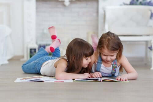 Tips til at hjælpe dine børn med at begynde at læse