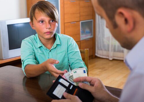 dreng der beder sin far om penge