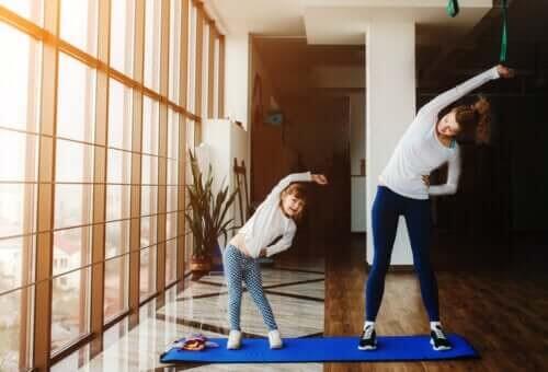 Motion kan hjælpe børn igennem corona-karantænen 