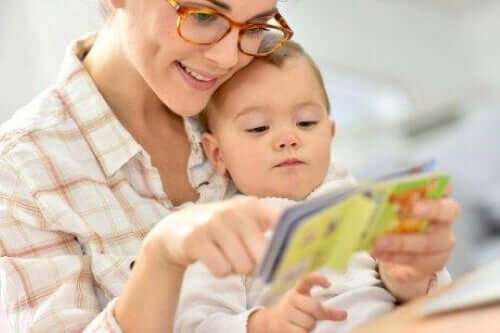 mor der læser for baby