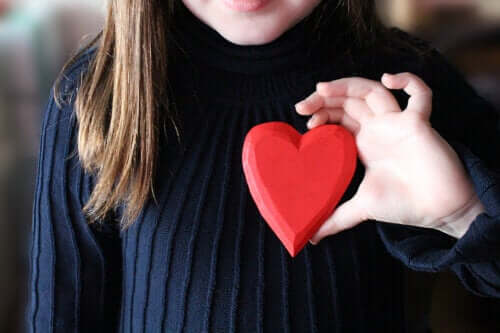Hjertesvigt hos børn: Symptomer, årsager og behandlinger