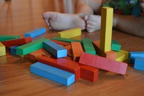 Puslespil i barndommen: Pædagogiske spil for alle aldre