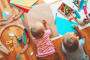 Håndværk til småbørn mellem 1 og 3 år