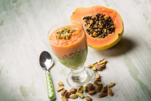 Papayamousse er populære opskrifter med papaya