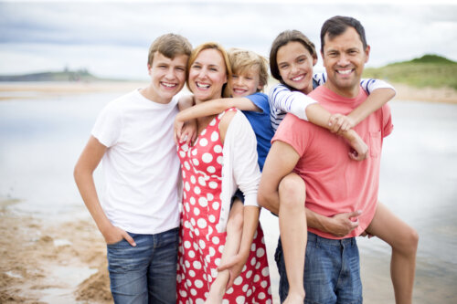 9 tips til at rejse med en stor familie