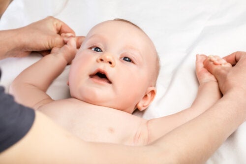 Strækøvelser til babyer og deres fordele