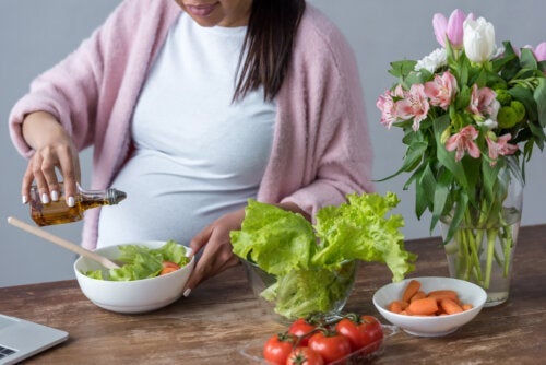 Indtagelse af olivenolie under graviditet: Hvordan det gavner dit barn