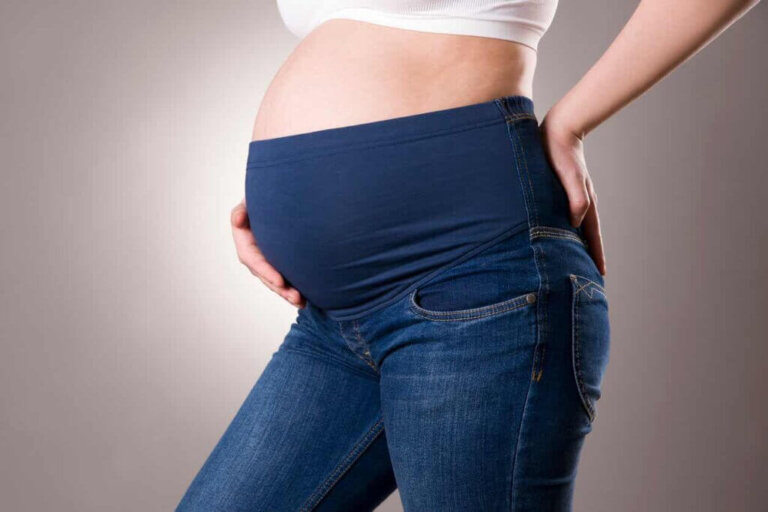 5 tips til valg af bukser til gravide