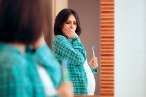 Huller under graviditet: Risici, forebyggelse og behandling