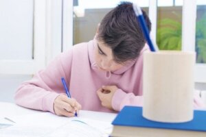 Fordele ved kreativ skrivning i ungdomsårene