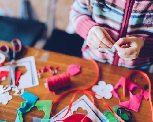 5 typer børnehåndværk med stof