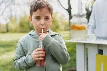 Er kulsyreholdigt vand godt for børn?